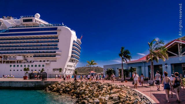 cruise ship docks